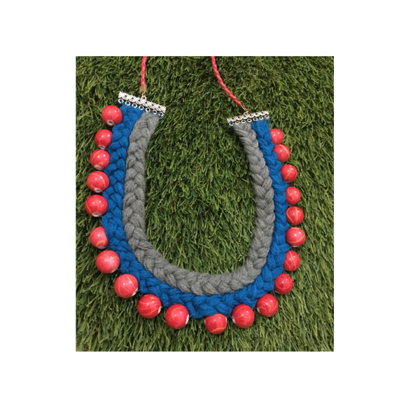 Wool and beads neckpiece